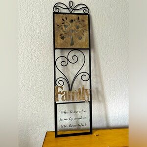 Family Glass Metal Rod Sign